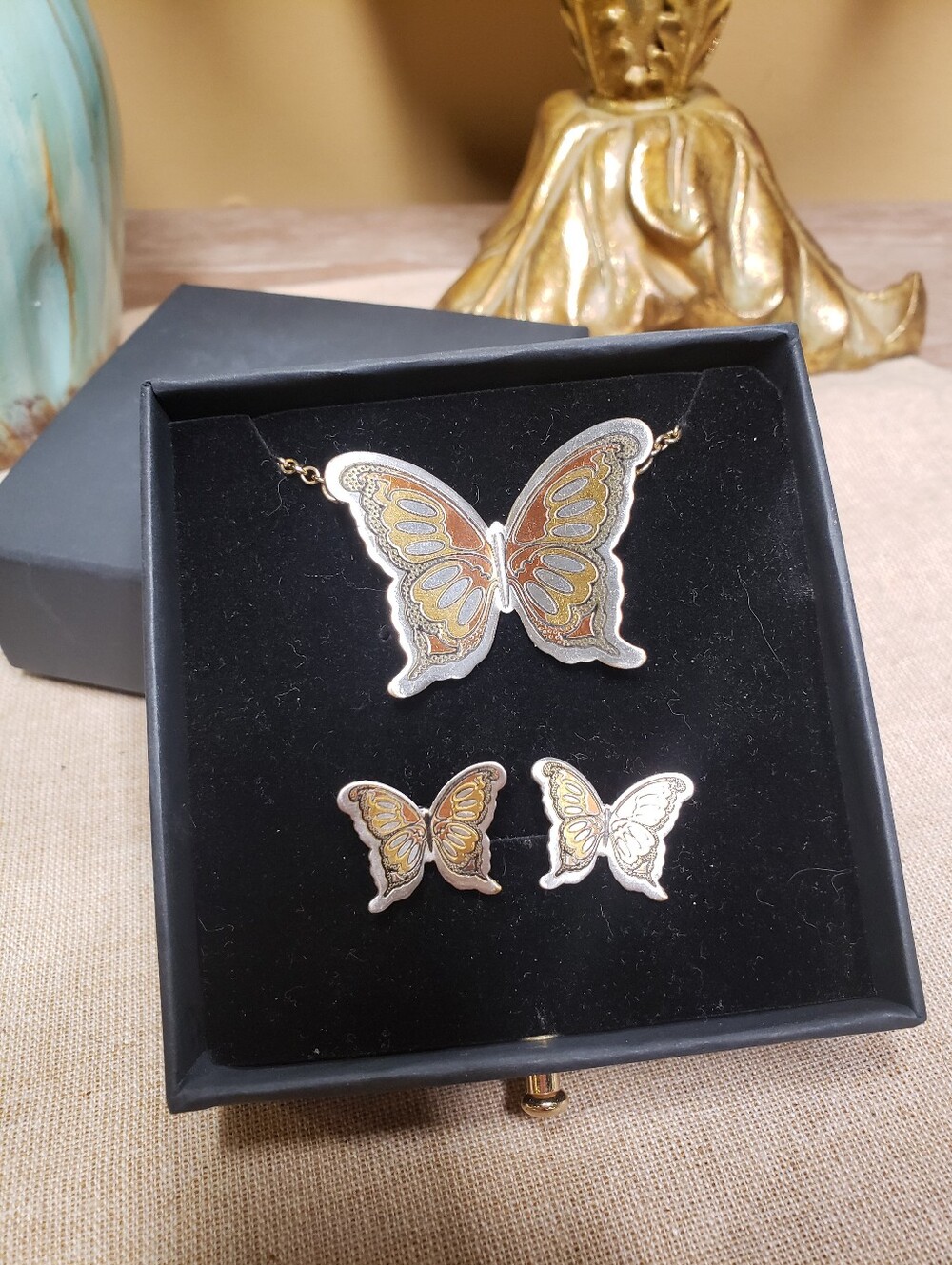 Vintage Reed & Barton Butterfly Necklace and Earrings In A Giftbox